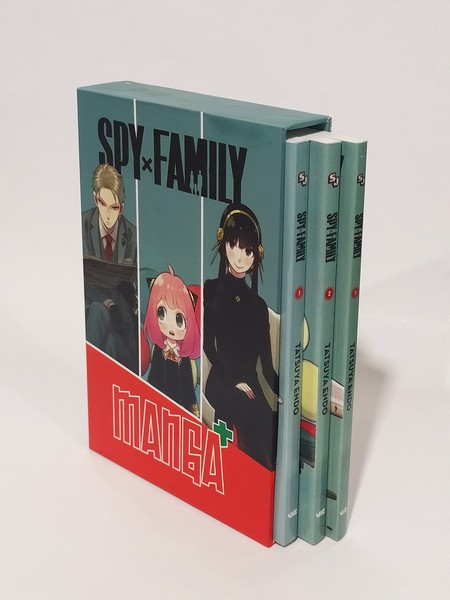 کتاب مانگا پلاس انگلیسی SpyFamily جلد 1تا3 باقاب کتابیار