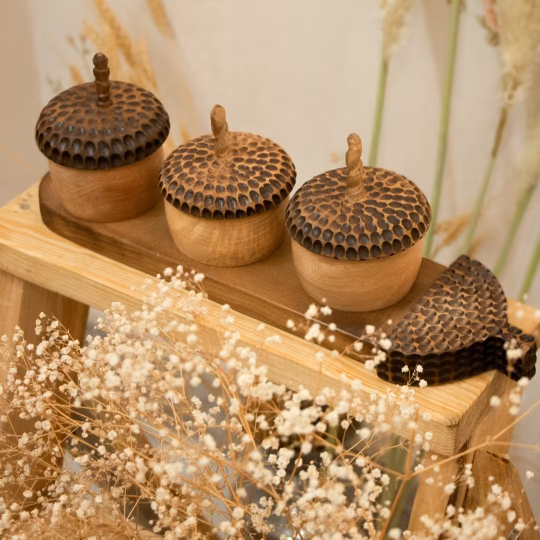 تخته سرو و قندان طرح بلوط متریال بدنه چوب سرسخت راش گرجستان