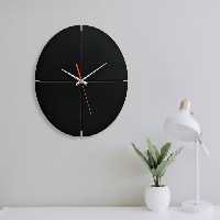 ساعت دیواری طرح بلک فیس