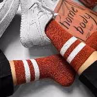 جوراب دوخط زمینه حنایی نیم ساق نخ پنبه