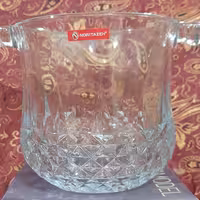 جایخی وجا خورشتی دسته دار محکم وشیشه ای نوری تازه ارسال رایگان داخل ماکروویو مقاوم وسر شعله پوش حرارت کم گاز هم میتونید 