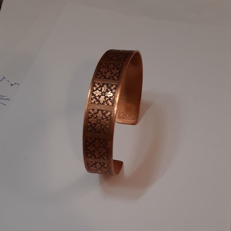 دستبند قلمزنی