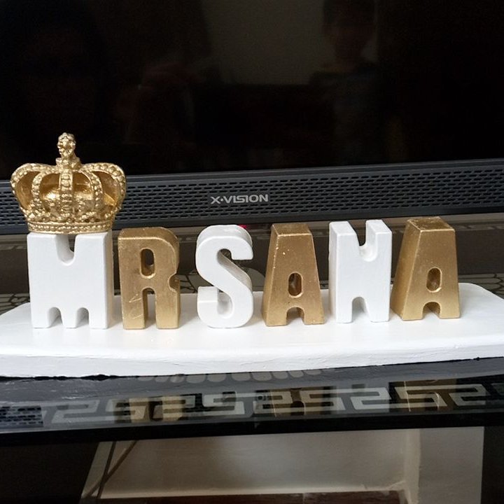 استند اسم .بهترین و شیکترین کادو برای عزیزانتان