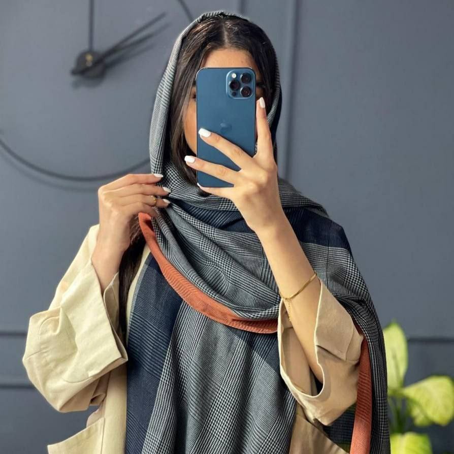 شال زنانه شیک نخی وارداتی بسیار با کیفیت