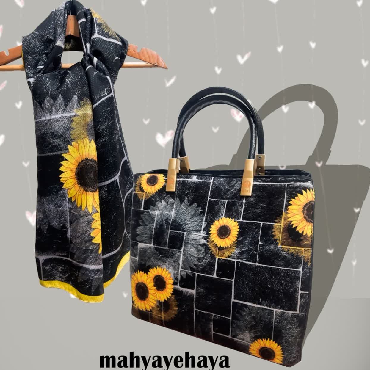 ست کیف وروسری جنس روسری نخ اعلا قواره 140 دارای دسته ی بلند
