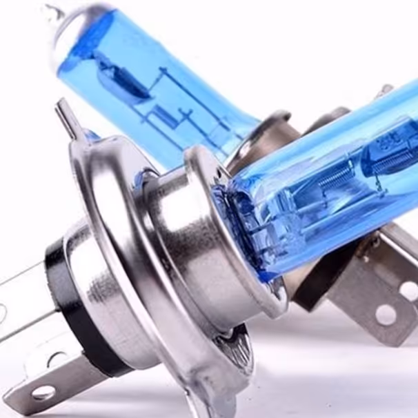 لامپ طرح زنون 3 خار ( هالوژن ) مناسب چراغ جلو پراید و پژو 405