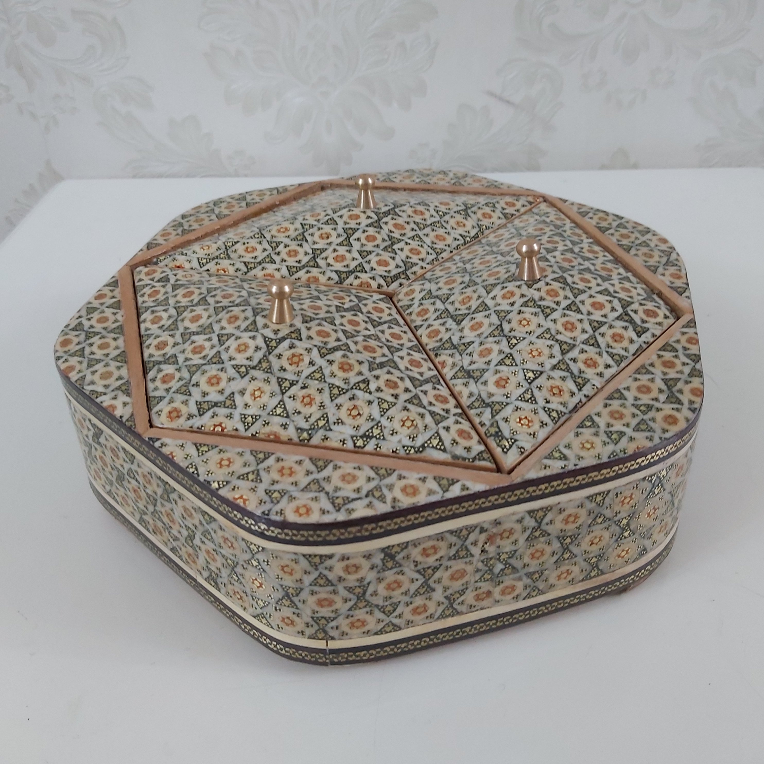 شکلاتخوری خاتم سه درب سایز متوسط