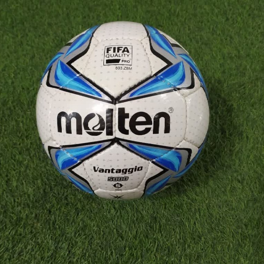 توپ فوتبال مولتن وانتاژیو 5000 سایز5 پاکستانی با سوزنی 
