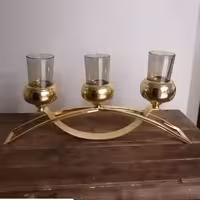 شمعدان سه شعله