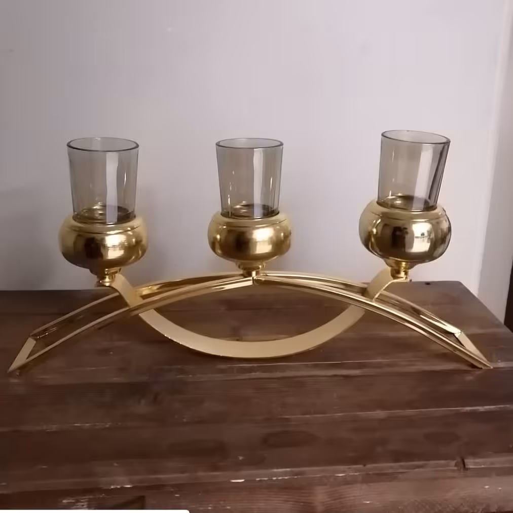 شمعدان سه شعله