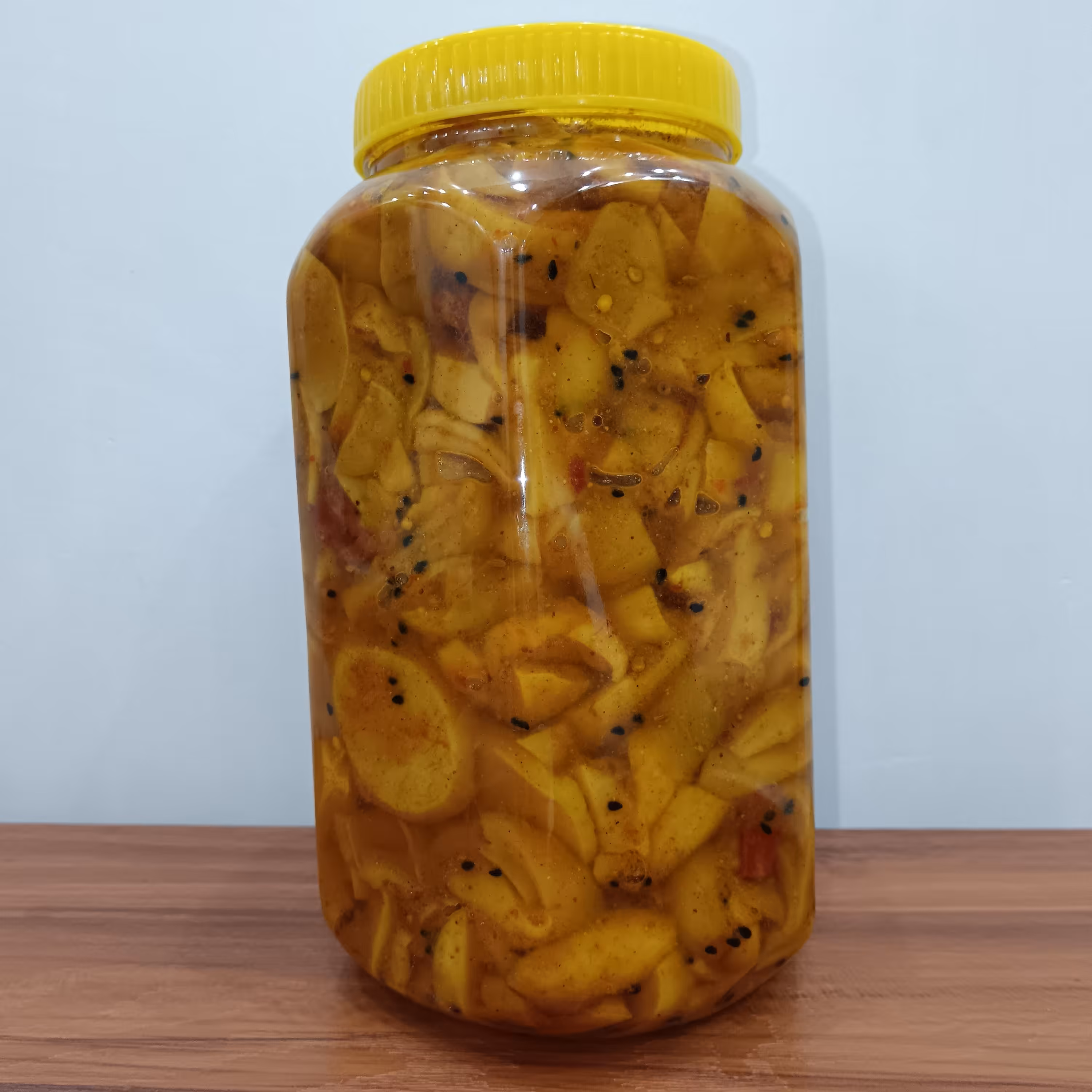 ترشی انبه  یک کیلو گرمی رودان بهشت خانگی با کیفیت عالی و طعمی بی نظیر