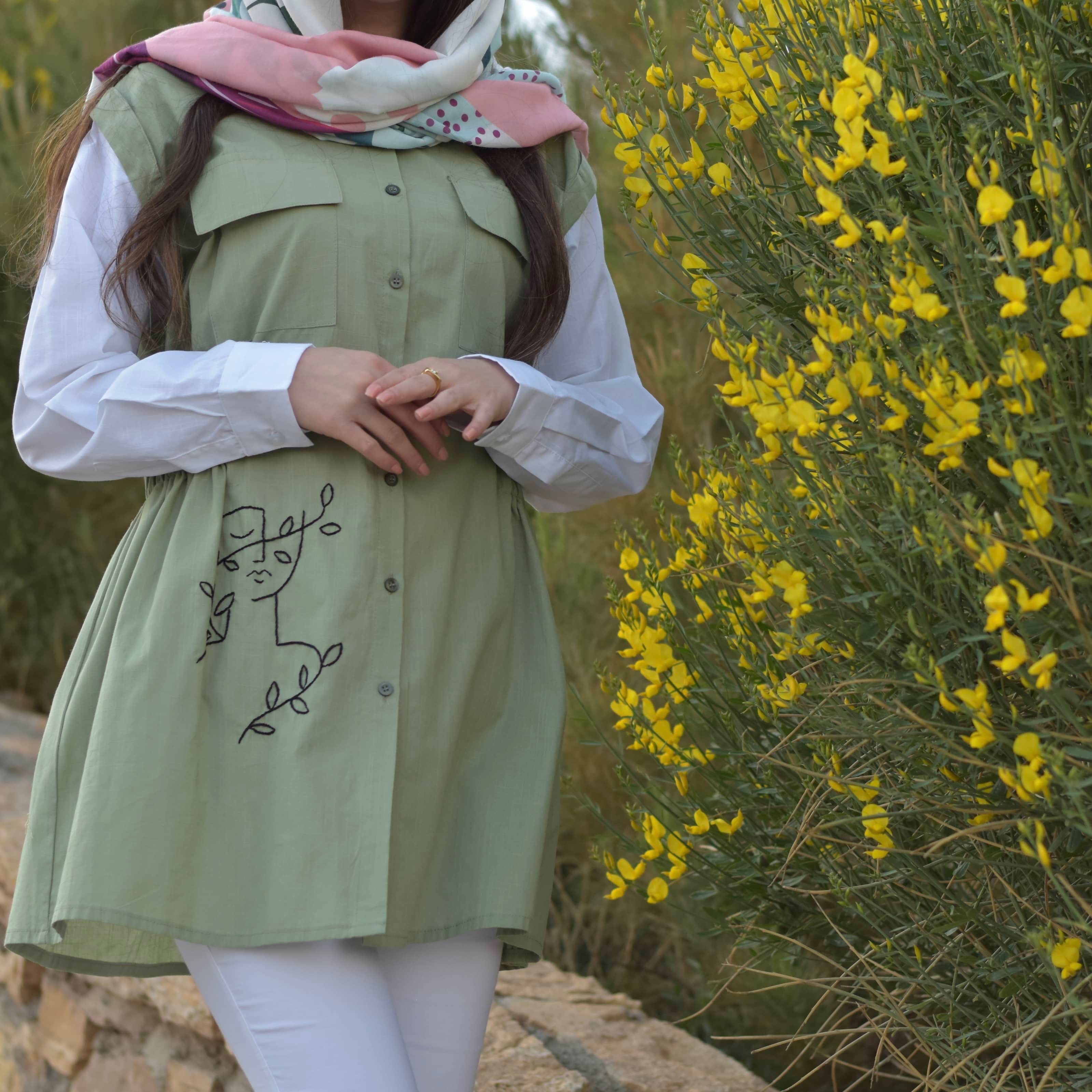 مانتو لینن سبز گلدوزی شده