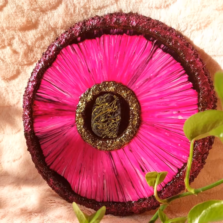 تابلو چشم نظر وانیکاد دار رنگ صورتی رزینی تکنیک چشم پرتویی 25 سانتی مناسب برای اتاق خواب 