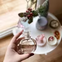 عطر زنانه 30 میل نارگیلی مورمور صورتی از برند فابرلیک روسیه
