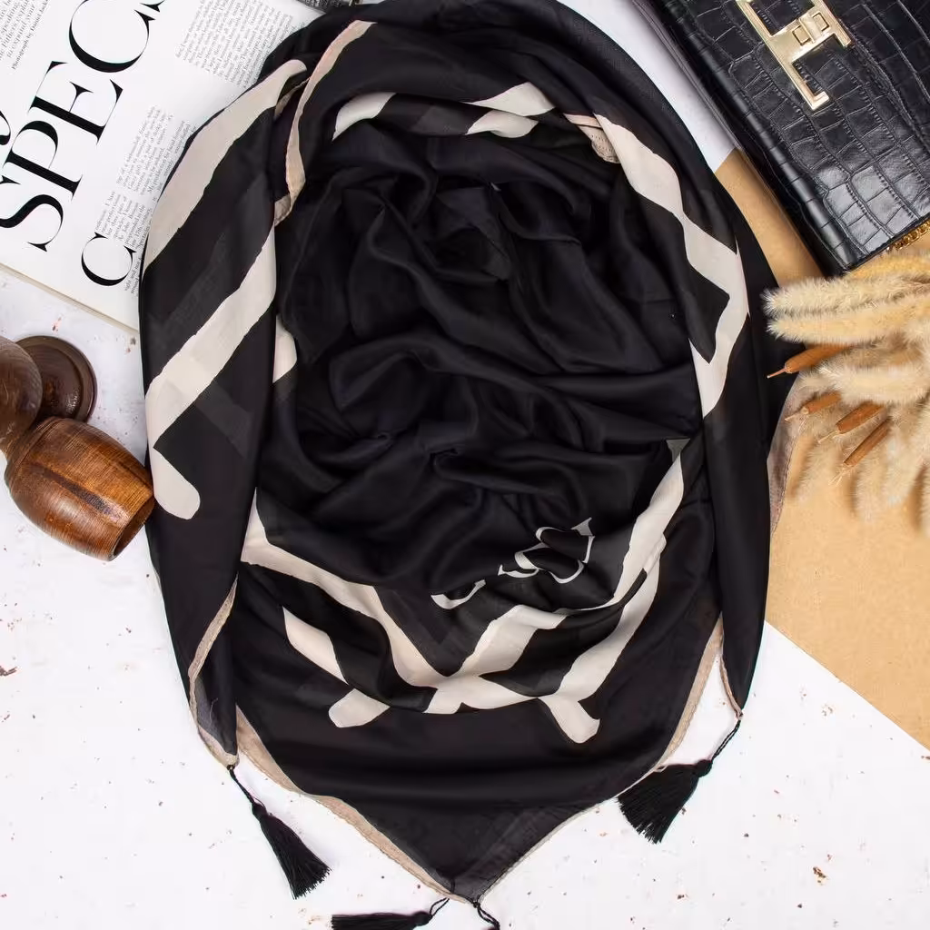 روسری نخی منگوله دار  طرح های مختلف 