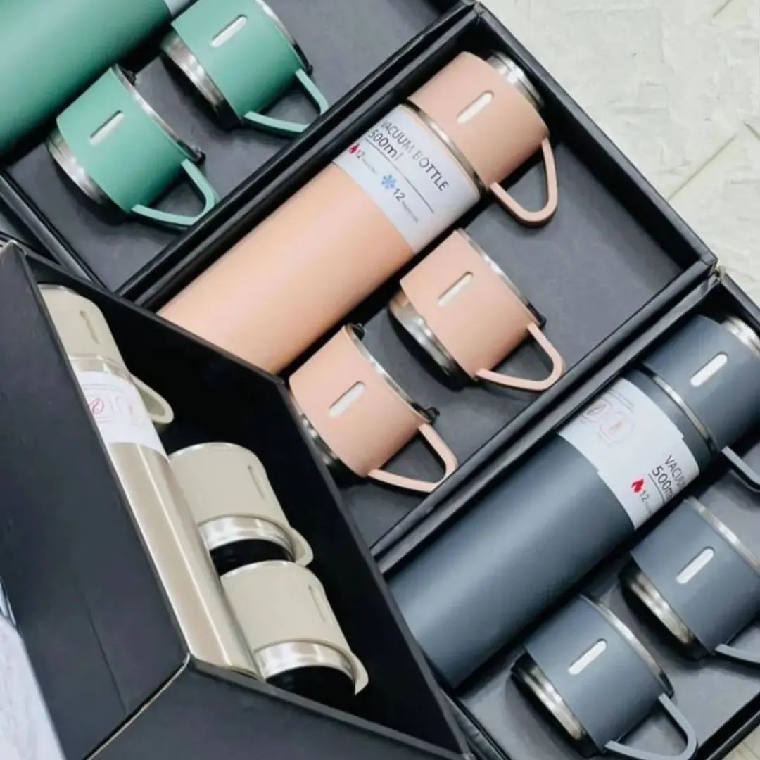 فلاکس استیل به همراه سه عدد فنجون استیل فلاکس چای فلاسک فلاکس نیم لیتری