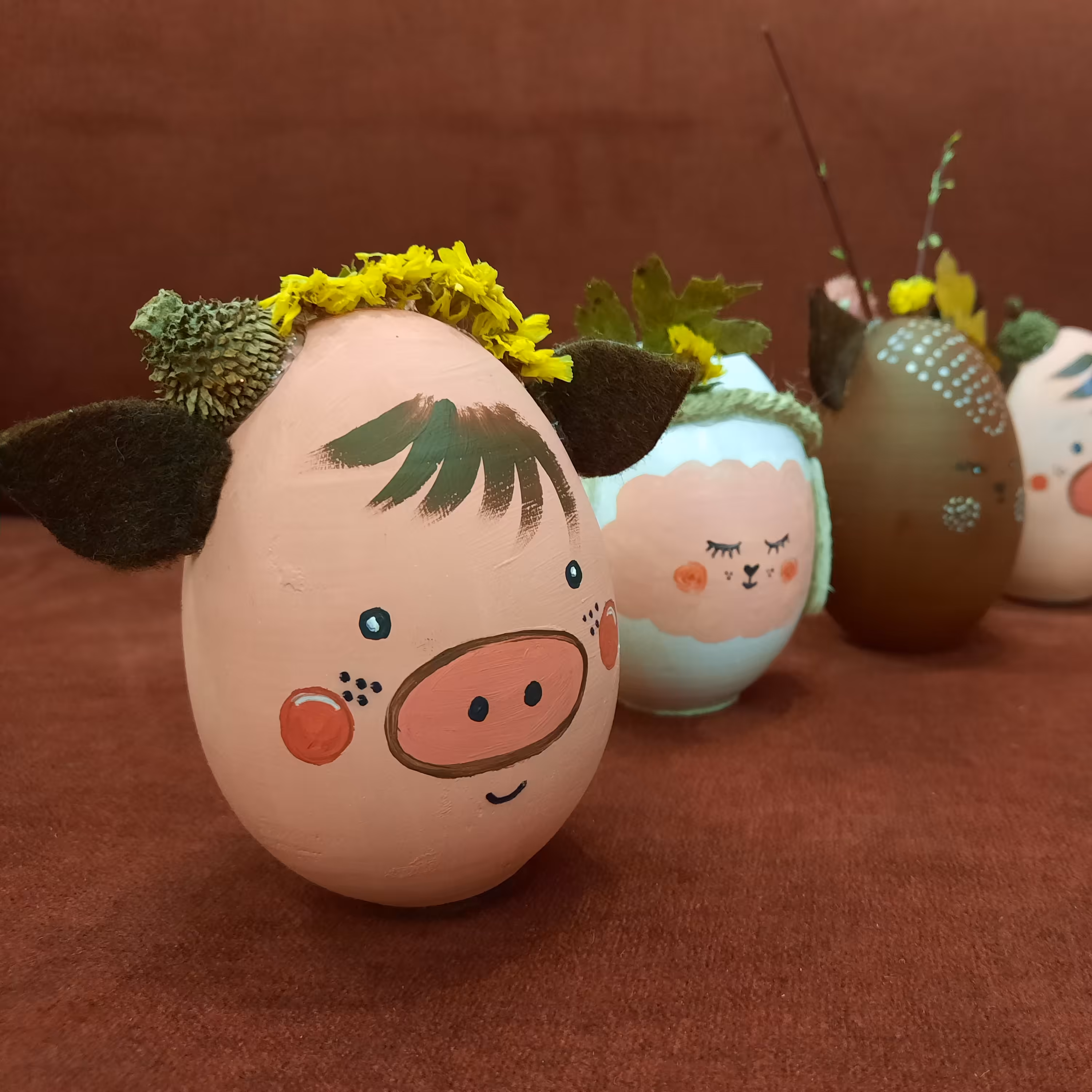 تخم مرغ سفالی با نقاشی رنگ روغن