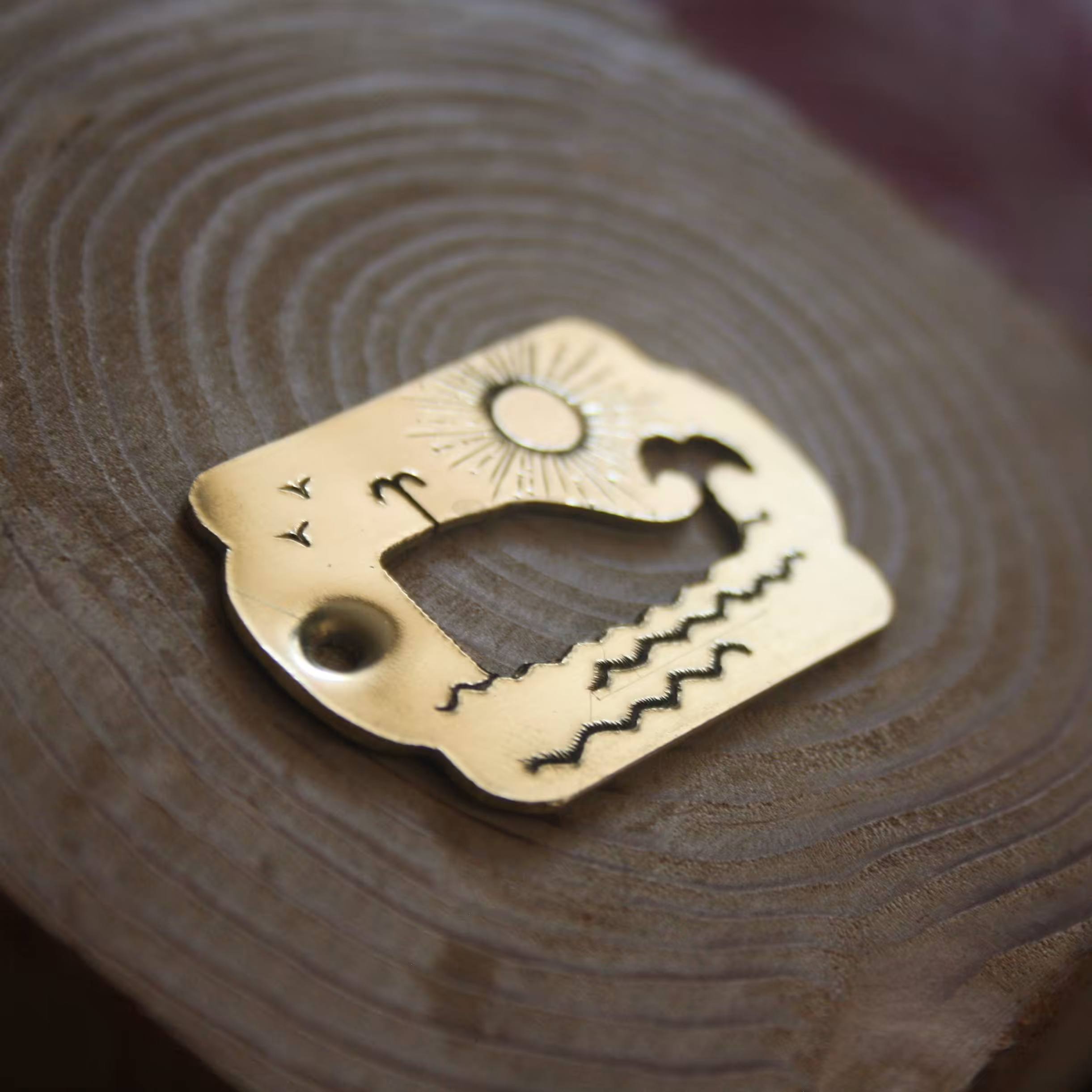 آویز گردنبند دست ساز طرح نهنگ مناسب برای بانوان و آقایان