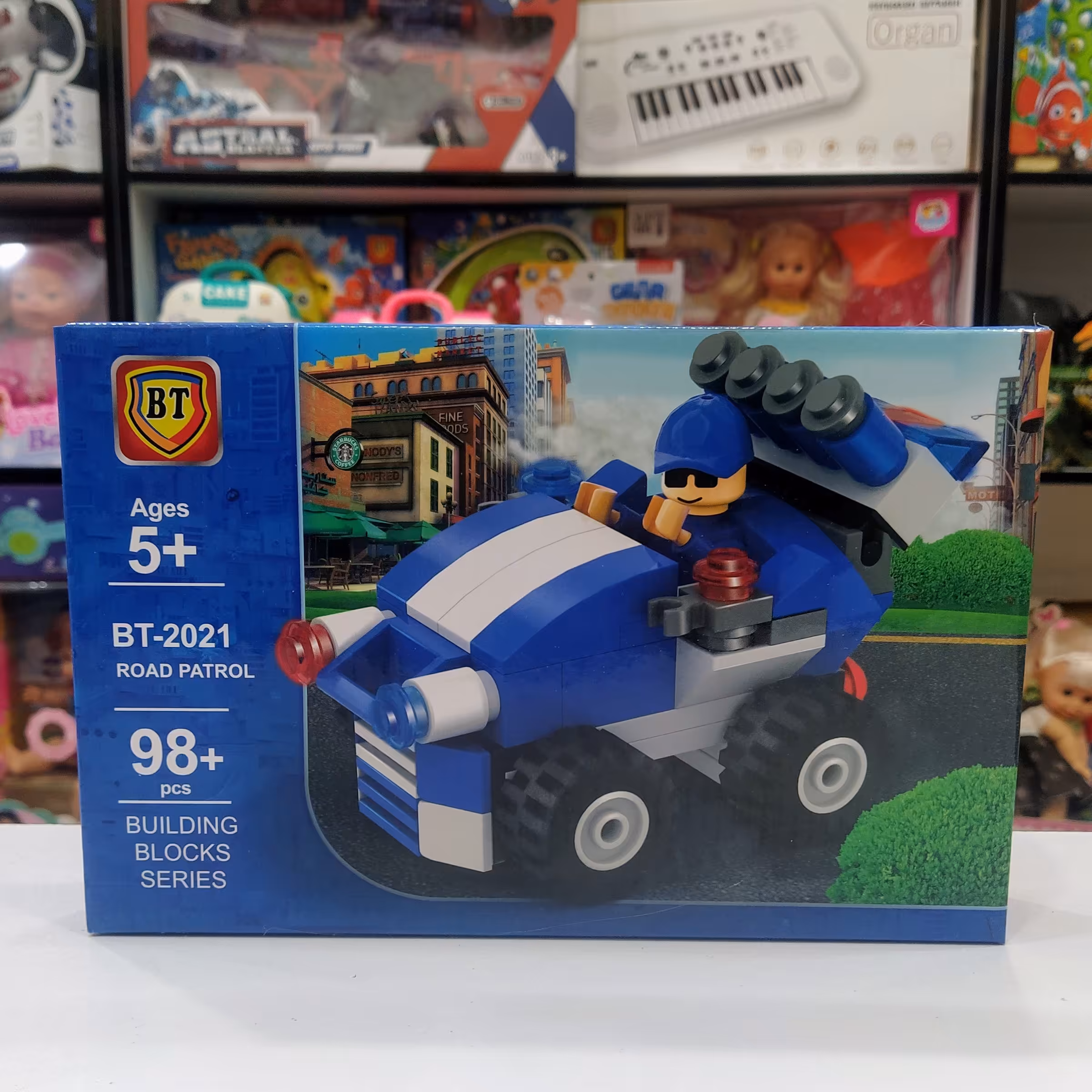 اسباب بازی لگو ماشین گشت جاده ای 98 قطعه کد BT2021
