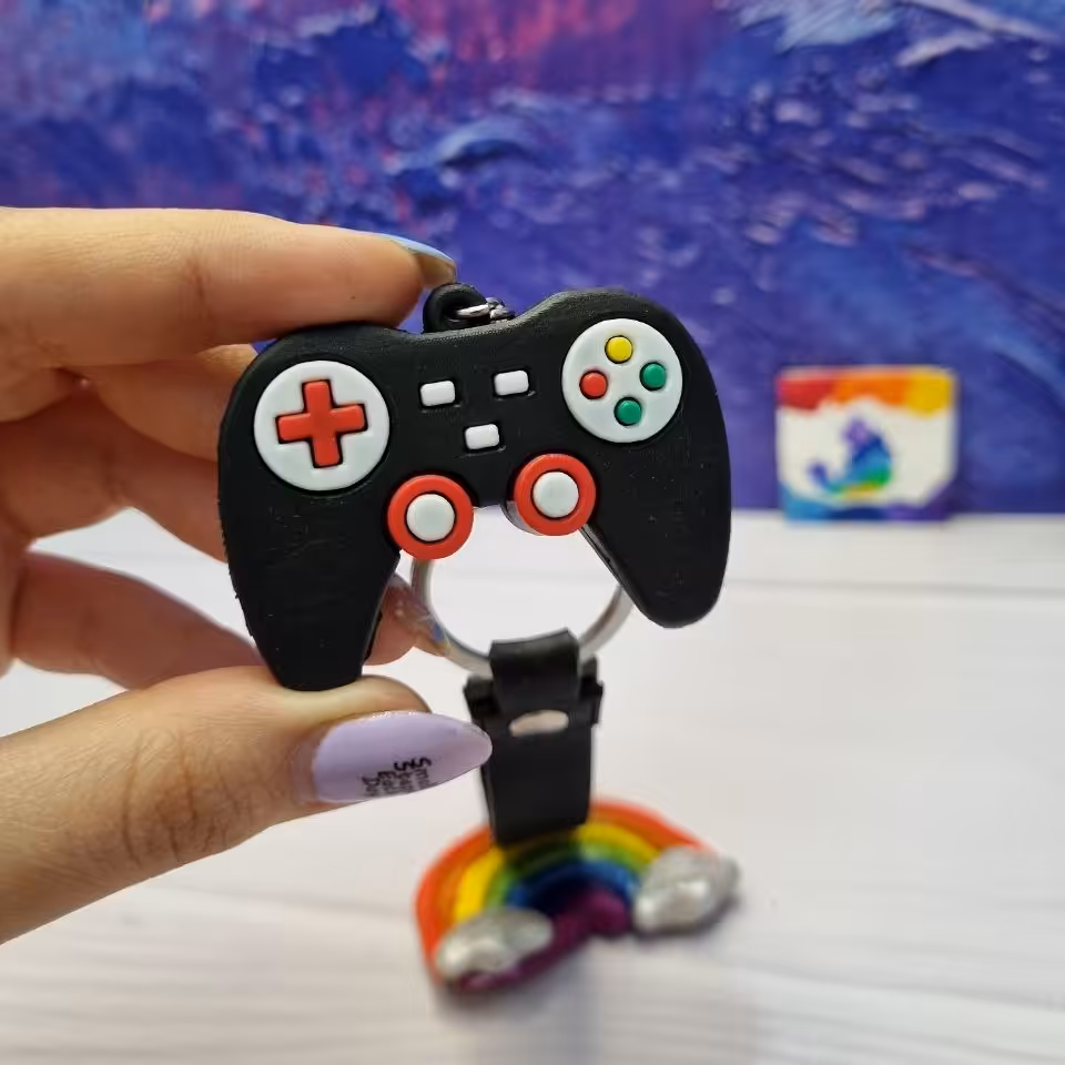 جا سوئیچی جاکلیدی سیلیکونی وارداتی طرح  دسته کنسول بازی  ps5 مشکی 