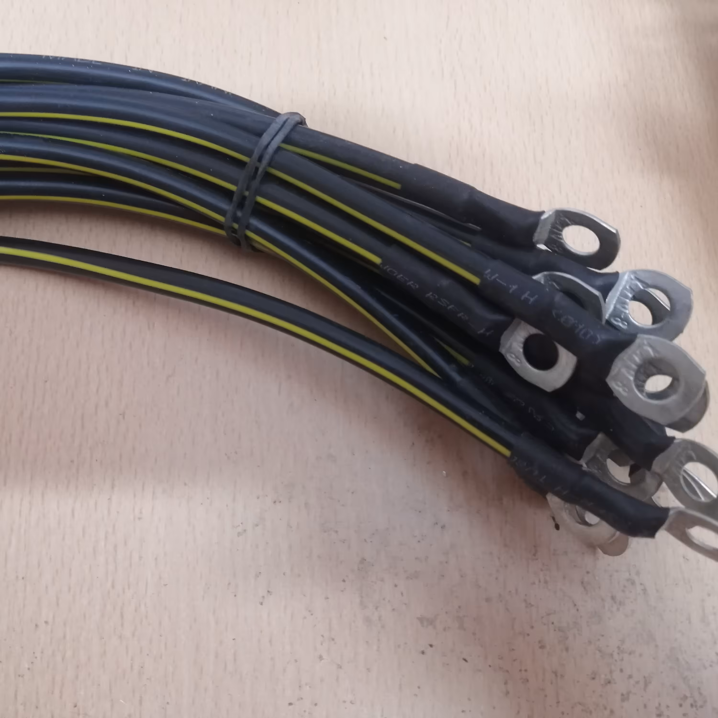 کابل اتصال بدنه 30 سانتی متر نمره 10