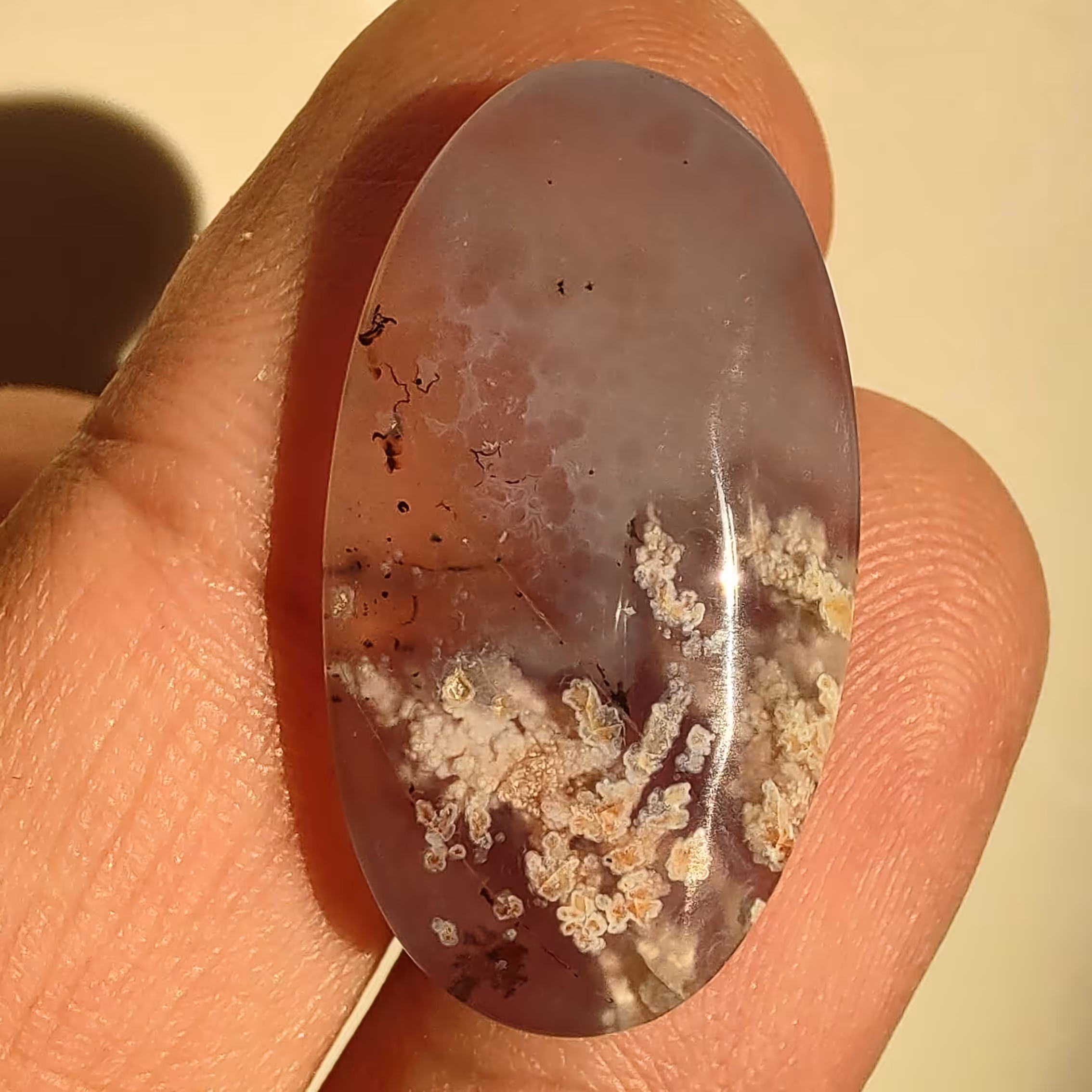 عقیق سوسنی شجردار