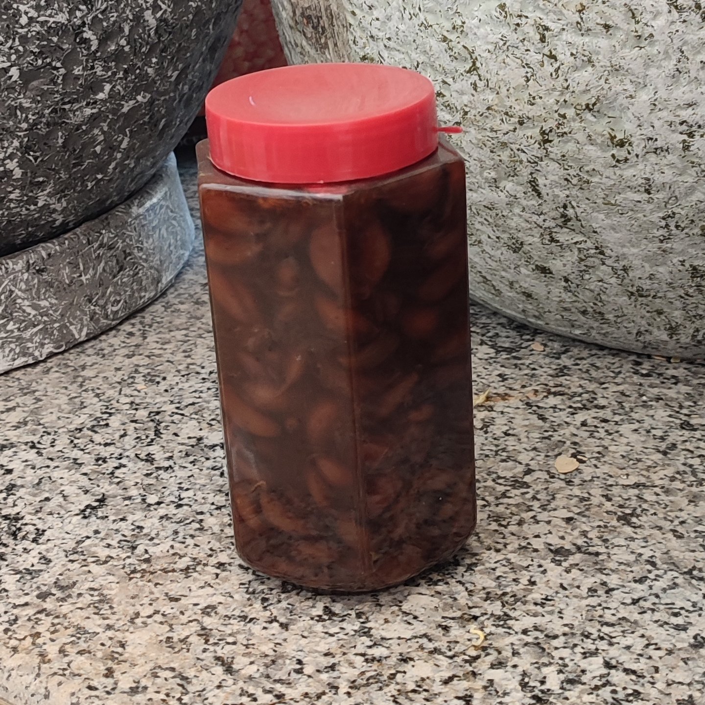 ترشی سیر هشت ساله (یک کیلو)