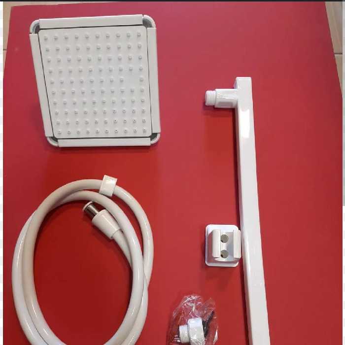 دوش پلاستیکی اویار باکیفیت عالی