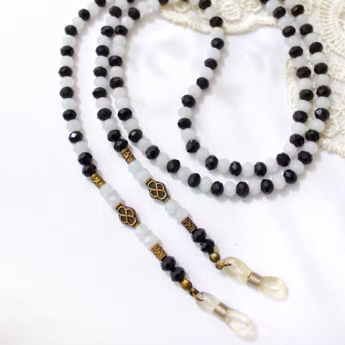 بند عینک دلبـر مشکی سفید