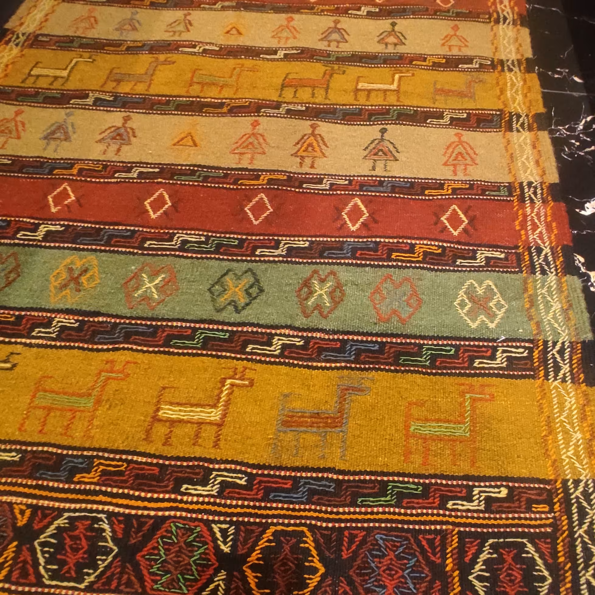 گلیم دستباف سفره کردی خراسان قوچان