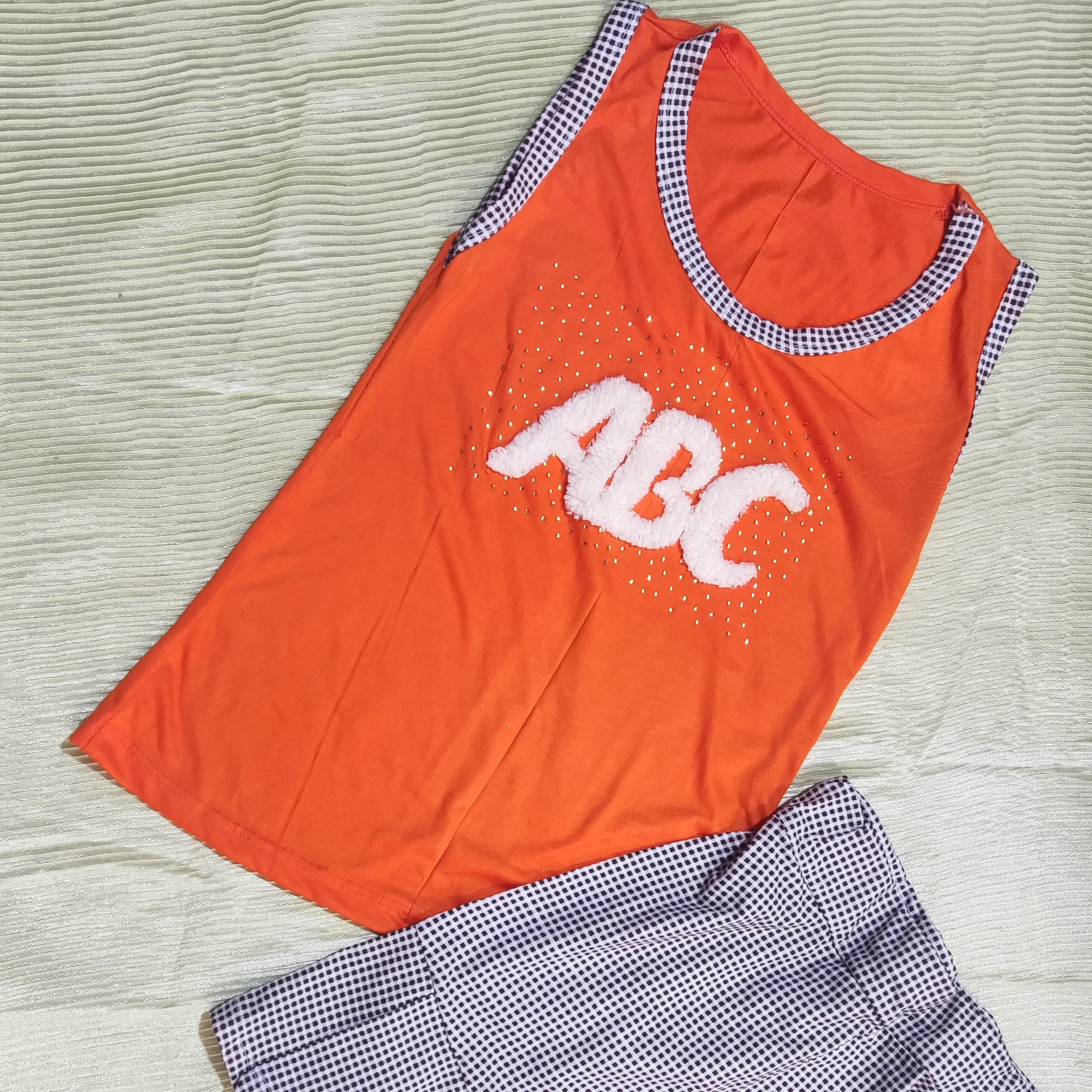 تاب ودامن دخترانه