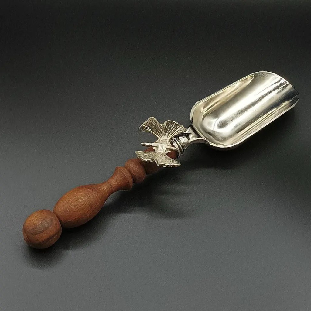 قاشق آجیل دسته چوب