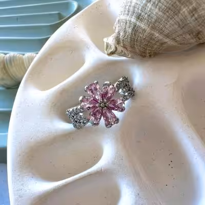 انگشتر ادا دور نگین (گل)