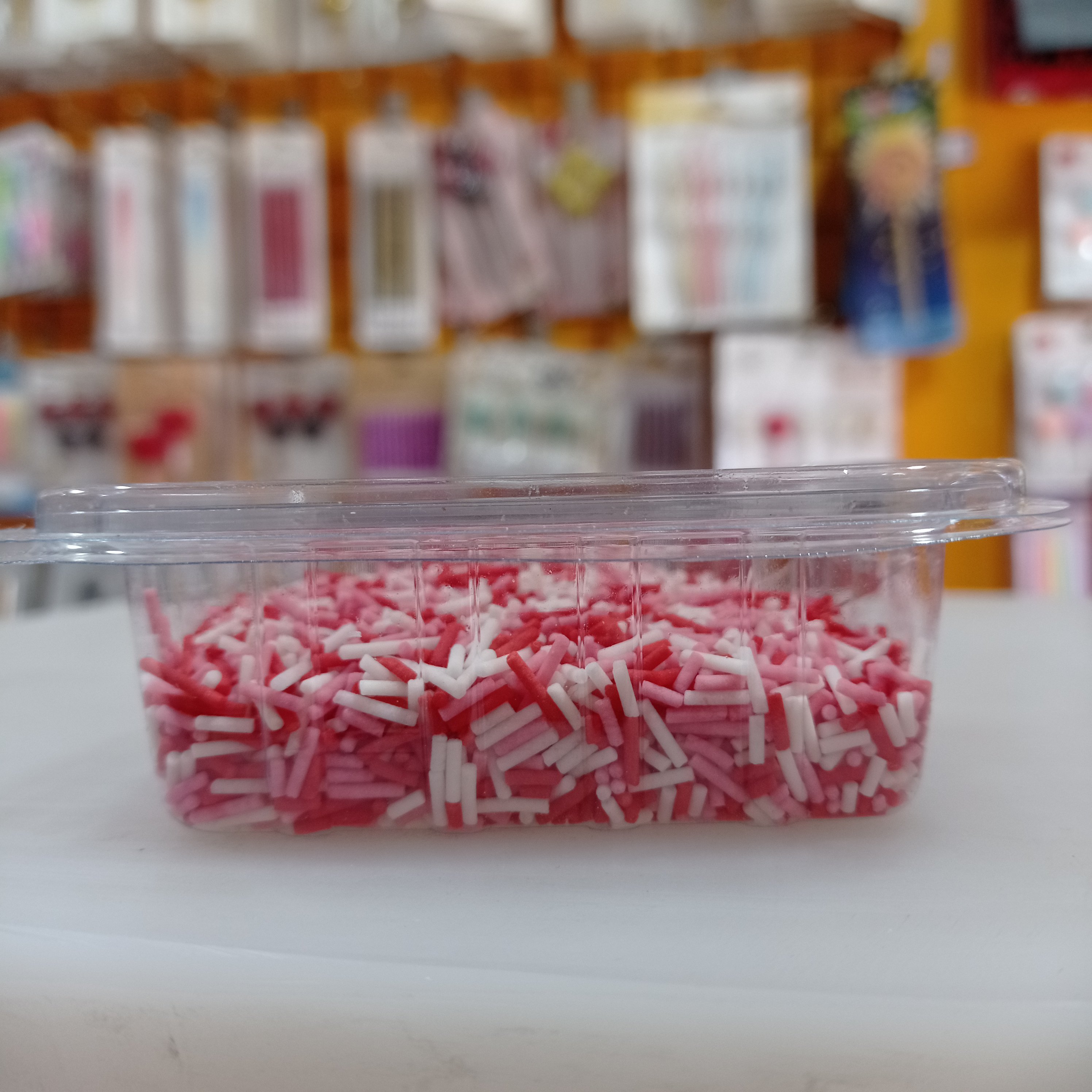 لوازم قنادی «ترافل رشته ای »، در رنگ های متنوع