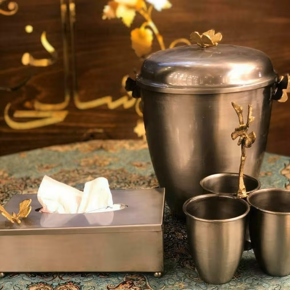 سطل  و جا دستمال 