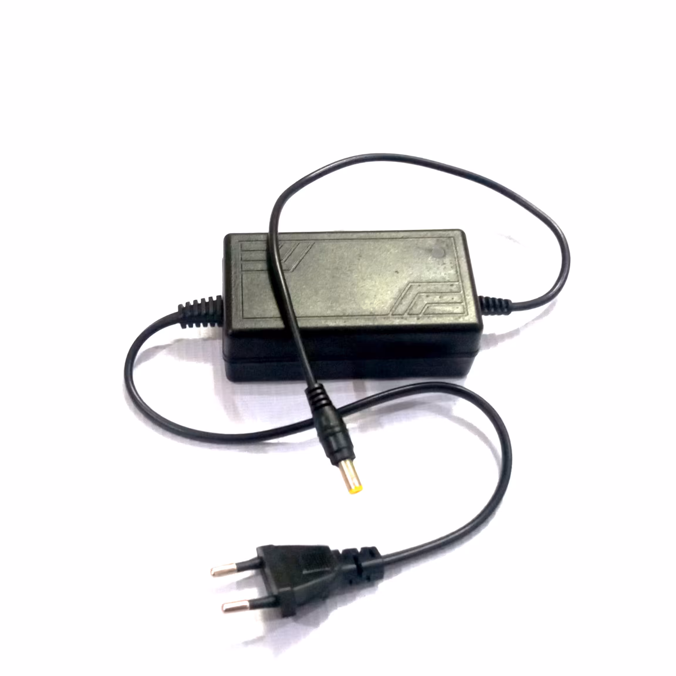 آداپتور 12 ولت 2 آمپر مرغوب  عمر طولانی ( کیفیت  بی نظیر )