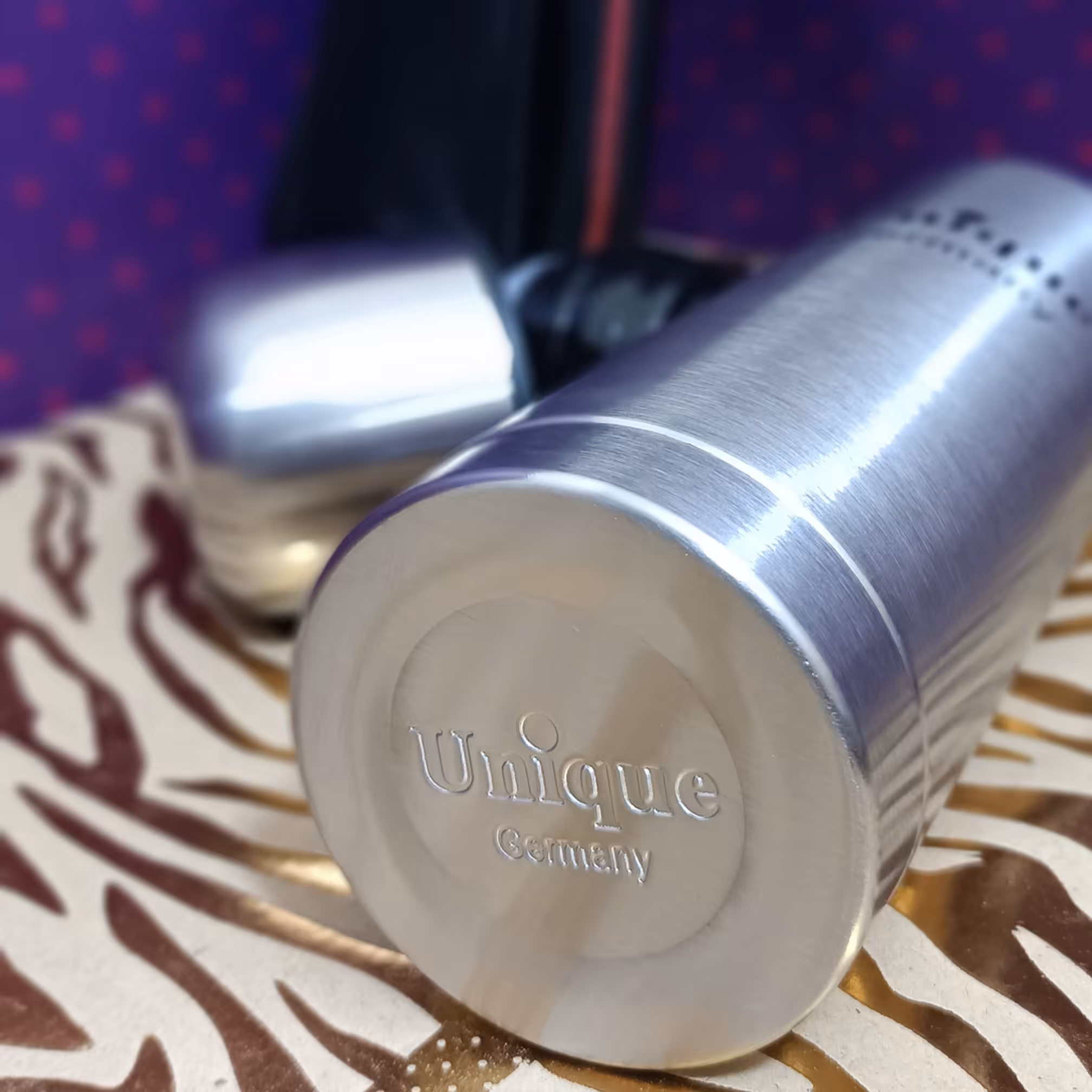 فلاسک چای یونیک بدنه استیل با ظرفیت نیم لیتر