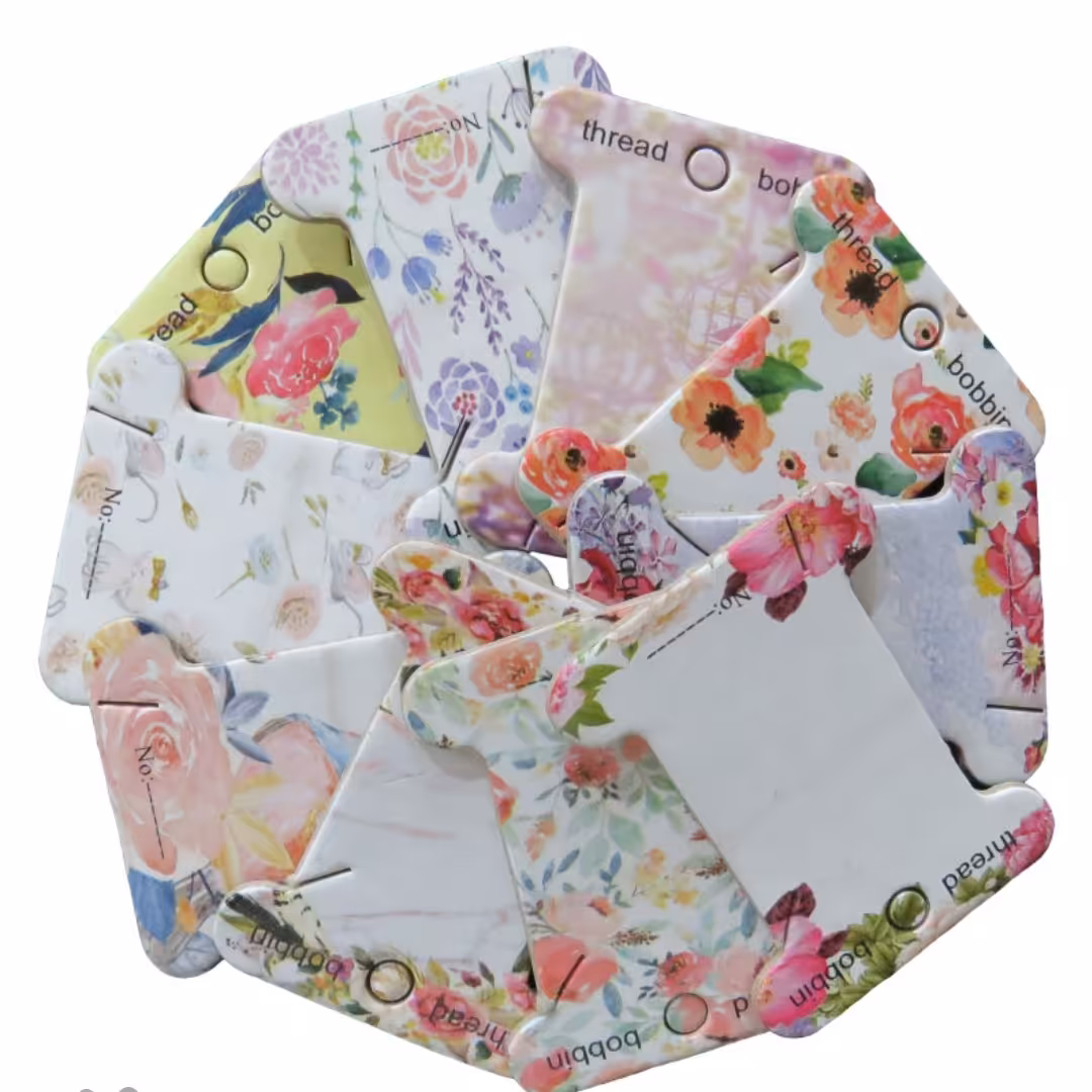 بوبین نخ گلدوزی کد 009 مجموعه 30 عددی

