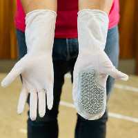 دستکش سیلیکونی کارما  سایز 31 در 10 تک رنگ از جنس سیلیکونی