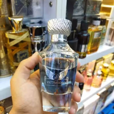 ادکلن اینویکتوس پاکو رابان الحمبرا (Alhambra Victorioso)اصلی