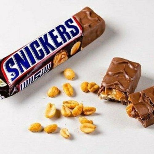 شکلات مغزدار و انرژی زا اسنیکرز