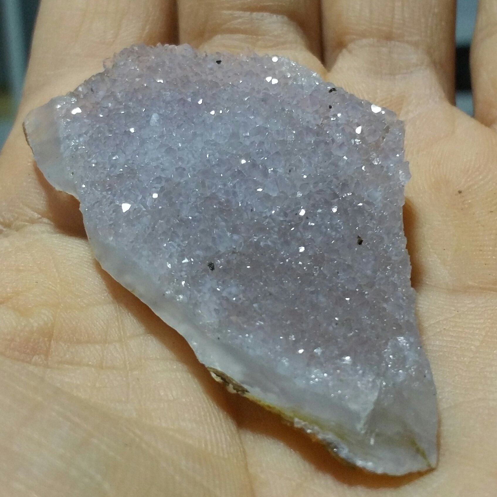 سنگ راف آمیتیس تخته ای بلور شکری بسیار زیبا خارق العاده دیدنی کاملا طبیعی شاهکار خلقت خاا ااص
