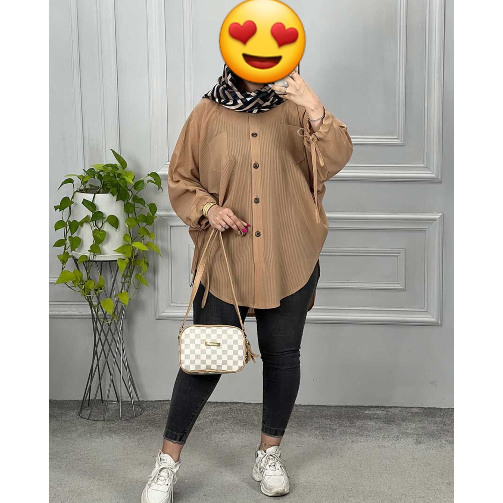 مانتو افرا