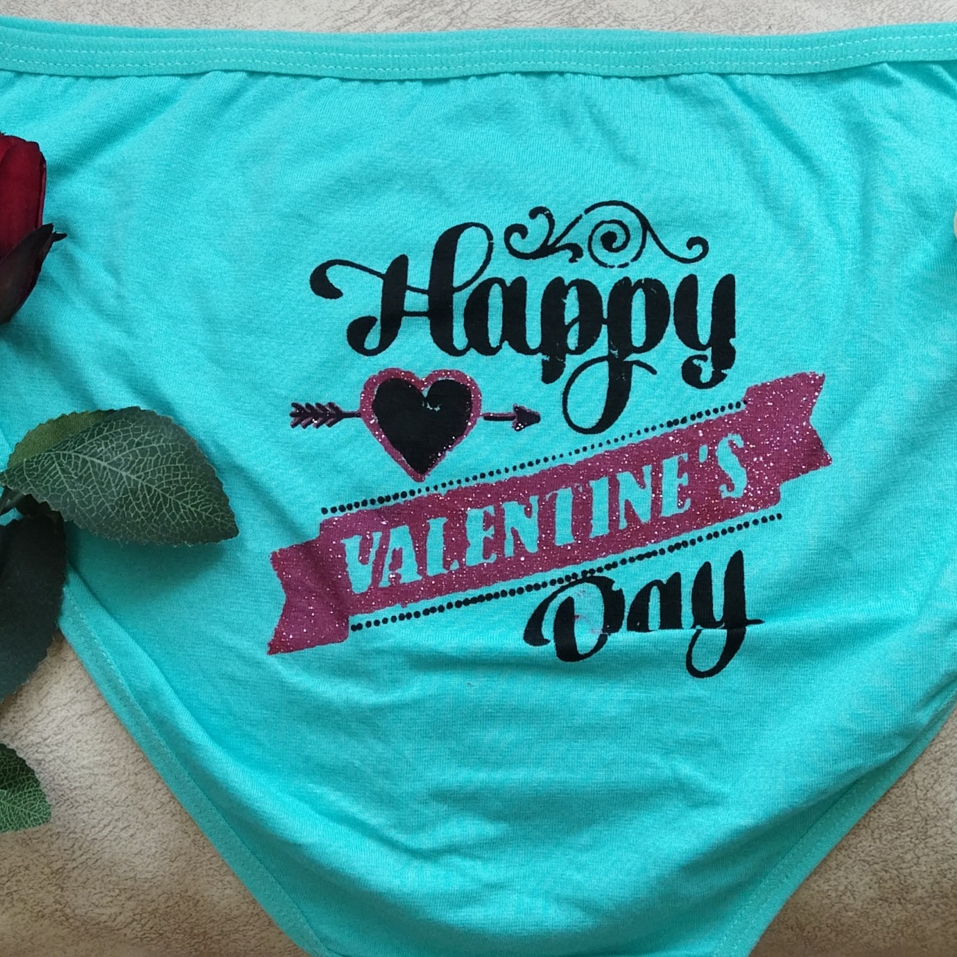 شورت نخی زنانه، رنگ آبی، سایزxxl، جلو ساده، پشت طرح دار، طرح  happy valentine s days
