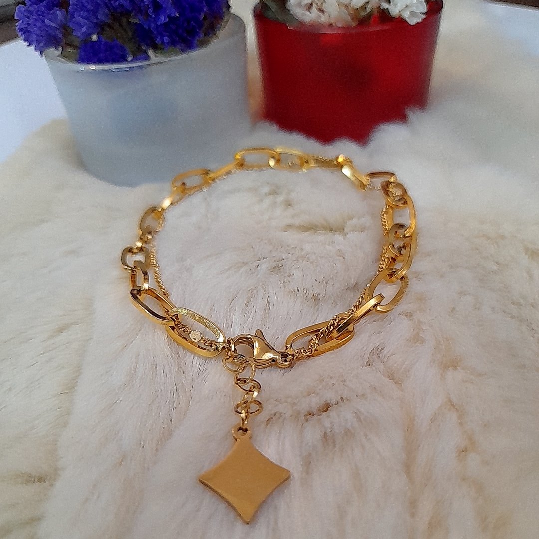 دستبند دو لاین استیل رنگ ثابت  با پلاک آویز رنگ ثابت ضد حساسیت 