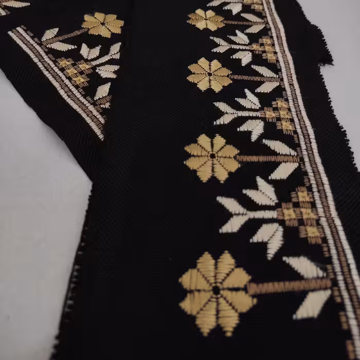 نوار مانتو خامه دوزی شده(سوزن دوزی سیستان)