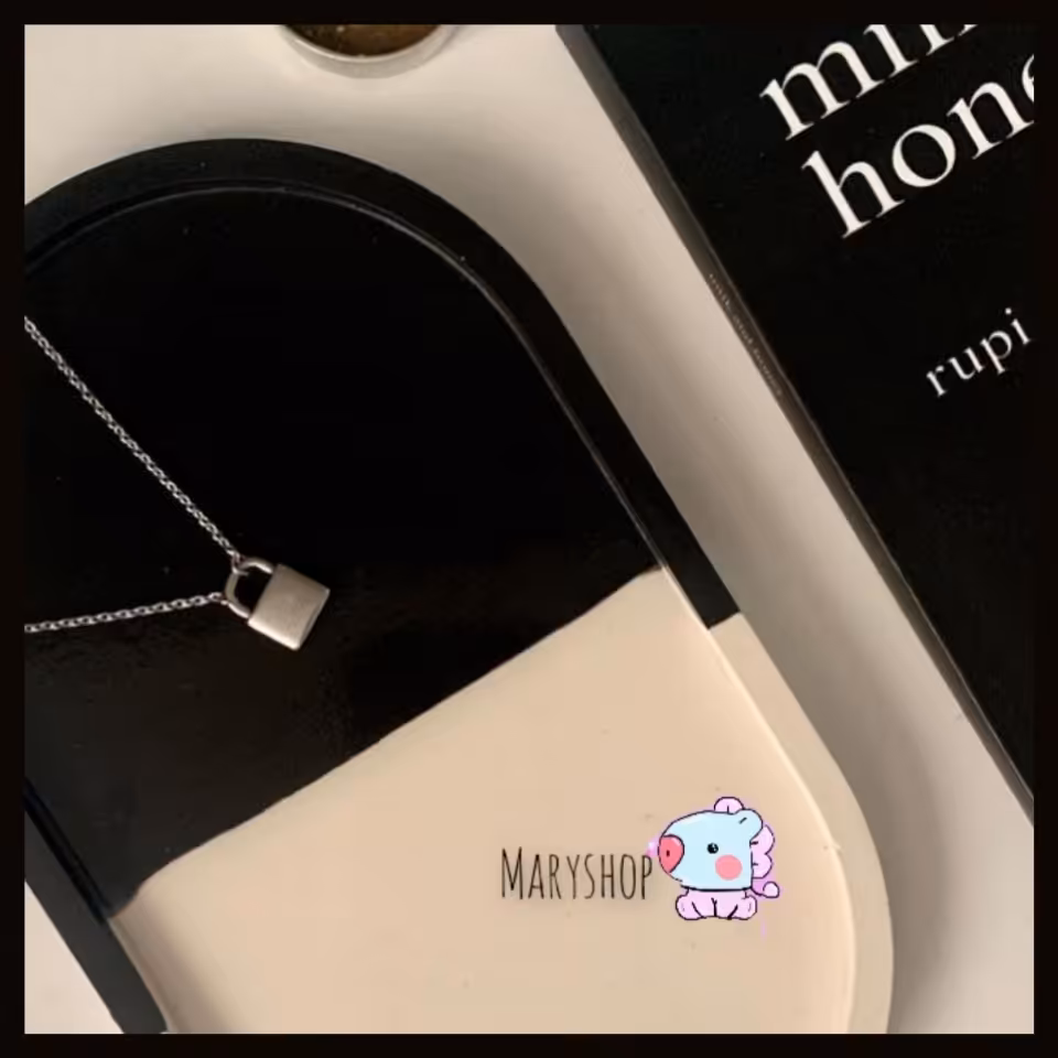 گردنبند قفل برجسته استیل نقره ایی رنگ ثابت ودست ساز