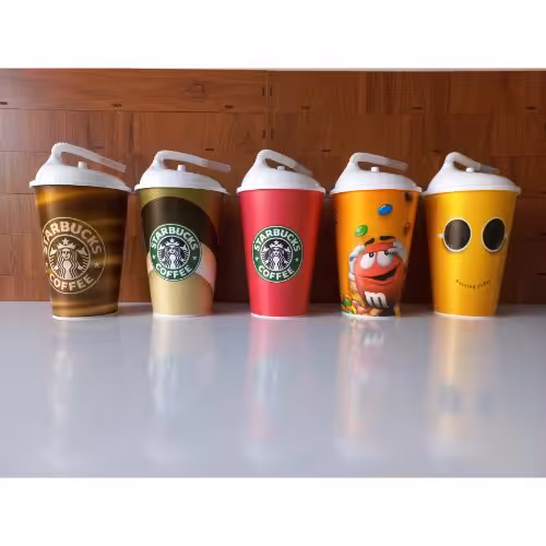 لیوان‌های درب دار نی دار با طرح های متنوع