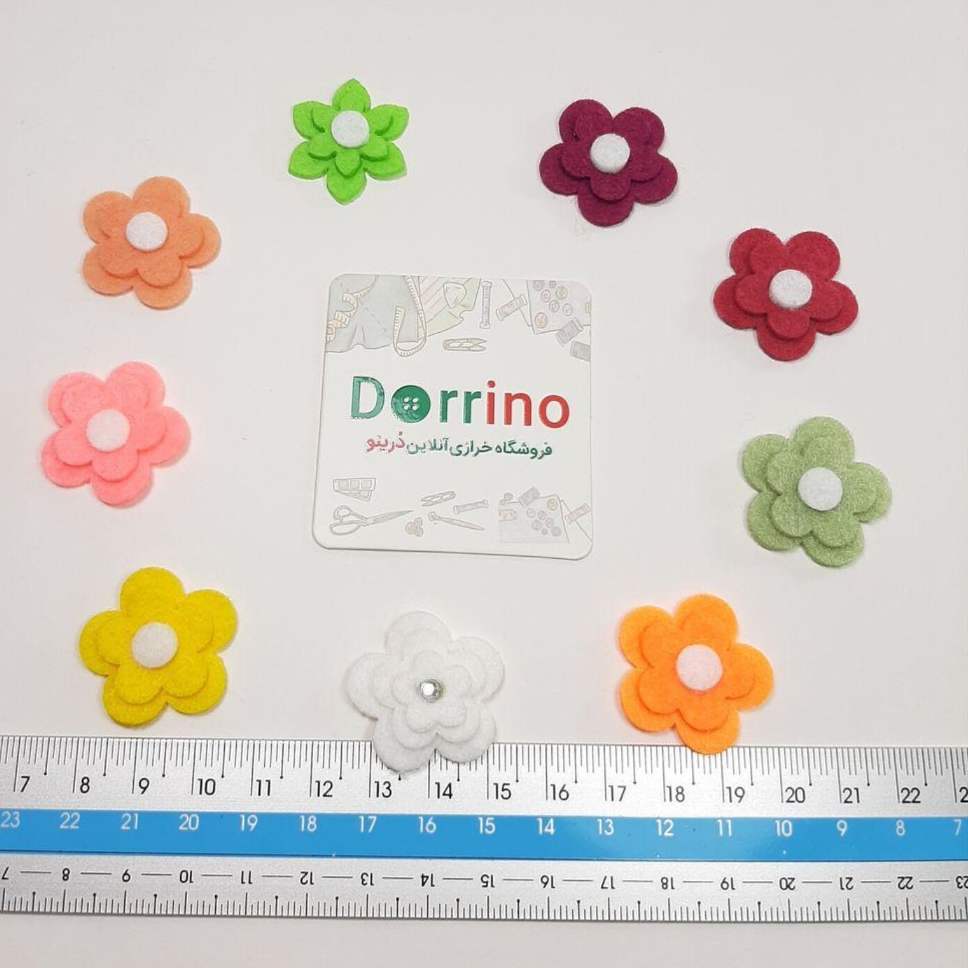 گل نمدی کوچک  لطفا موقع سفارش از موجود بودن بسته ی 200 عددی