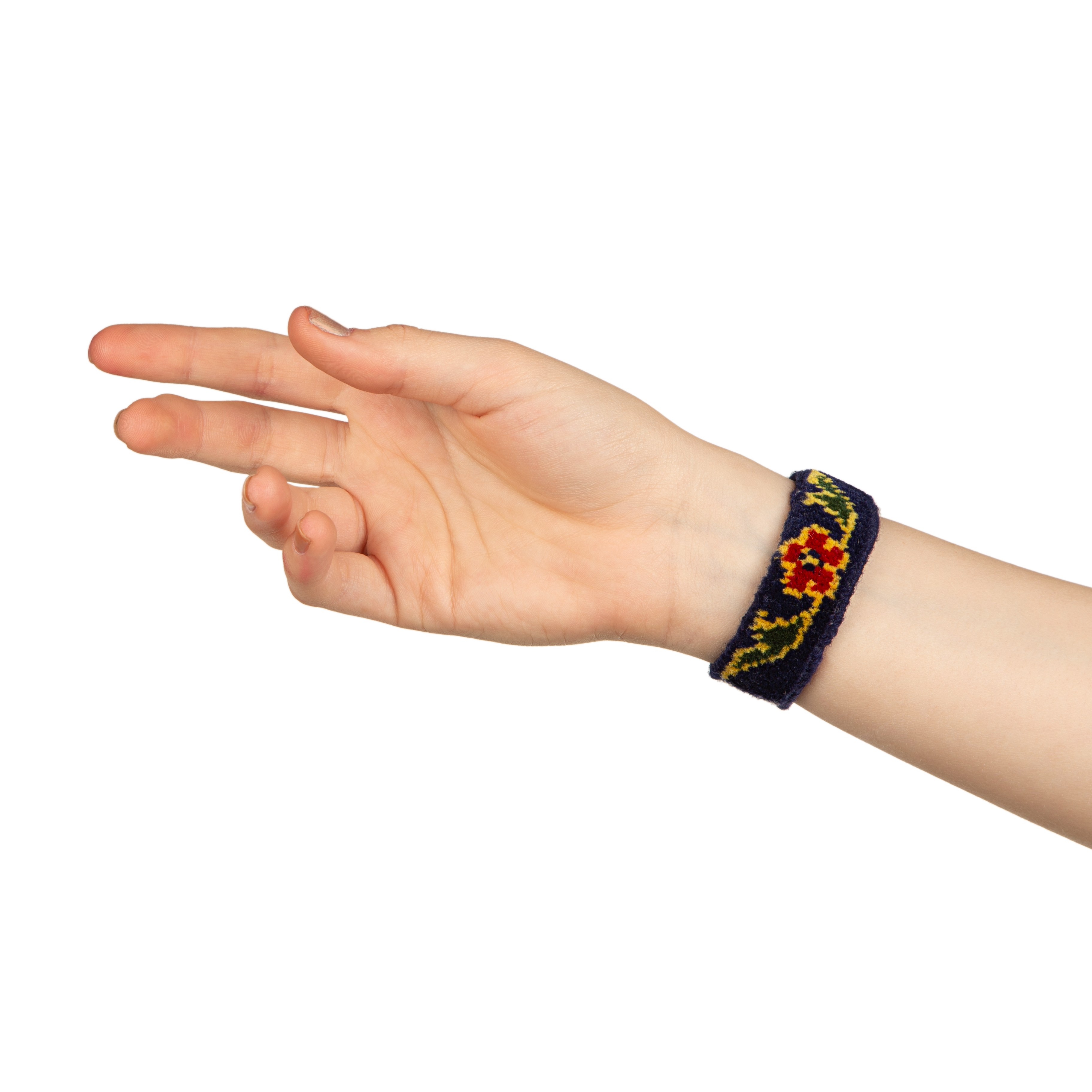 دستبند بافت فرش - زیبایی در دستان توست 